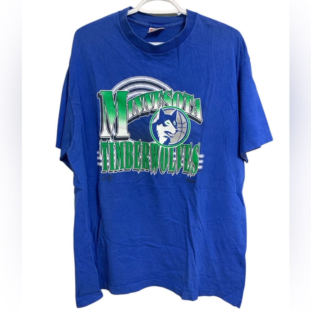 Vintage 90’s  Minnesota Timberwolves NBA Logo T-Shirt Single Stitch Size XL